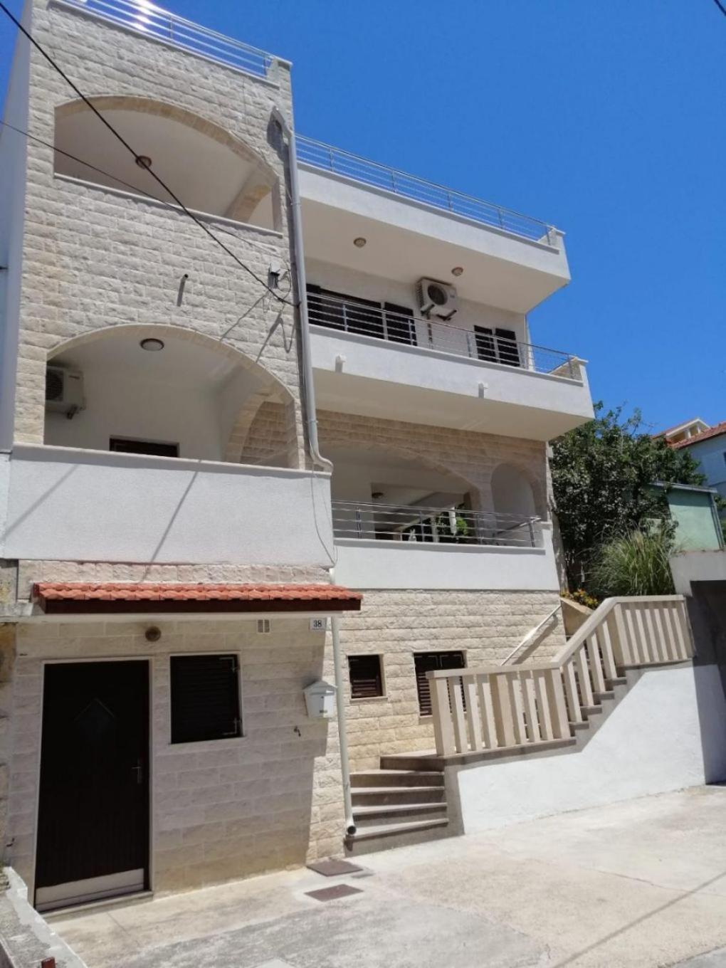 Apartment Vesna Trogir Exterior photo